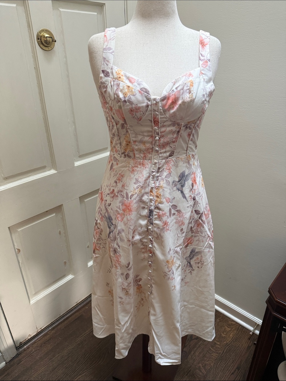 Commense Floral Sweetheart Midi Dress in Blush and Gray